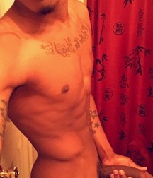 Boys with a boner 5d5906dd3062a.jpg