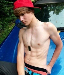 shirtless boys 5d59141554c32.jpg