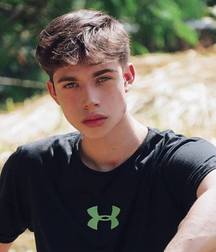 Boys 5d591ba010c5a.jpg