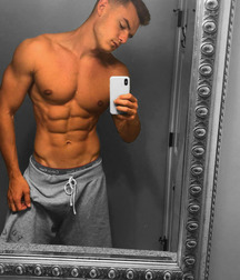 shirtless boys 5d5ae01f3ec3c.jpg