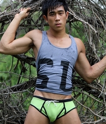 Boys 5d5c2f9ec114f.jpg