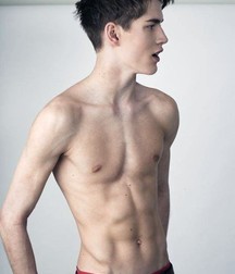 shirtless boys 5d5c3ba32f47c.jpg