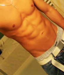 shirtless boys 5d600a9adc8dc.jpg