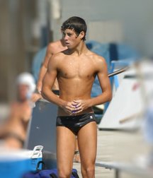 shirtless boys 5d6162d94b725.jpg