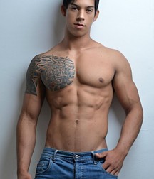 shirtless boys 5d67877ae0a57.jpg