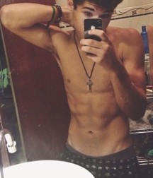 shirtless boys 5d69585115245.jpg