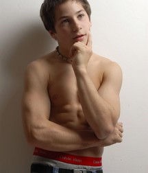 Boys 5d696437138c5.jpg