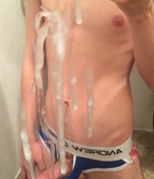 Boys with a boner 5d6b9f110b5ce.jpg