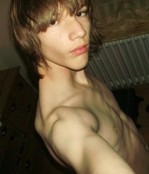 Boys 5d70acf3b8c81.jpg