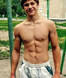 shirtless boys 5d7283735eb97.jpg