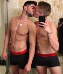 shirtless boys 5d73d9fe5df49.jpg