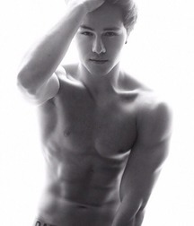 shirtless boys 5d73db9f10729.jpg