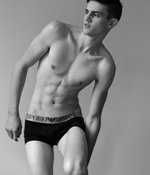 shirtless boys 5d73dc5cbaba7.jpg