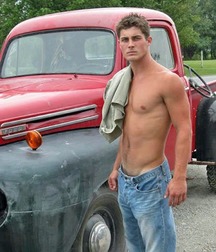 Boys 5d77f33a99cd3.jpg