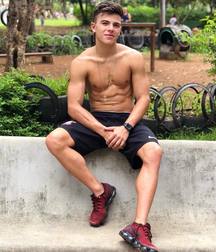shirtless boys 5d79ede1c2ff7.jpg