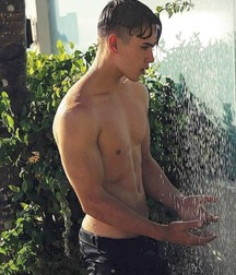 shirtless boys 5d79ee3b5c163.jpg
