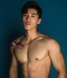 shirtless boys 5d79f050960c0.jpg