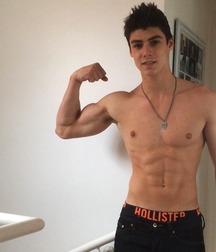 shirtless boys 5d7bb95d3ceac.jpg