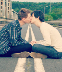 Boys 5d7e0f33b2da4.jpg