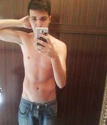 shirtless boys 5d811a89b6013.jpg