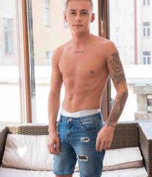 David 3 5d863fe305136.jpg