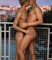 boys nude 5d8e450550e9a.jpg
