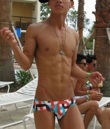 shirtless boys 5d906aaf1ec61.jpg