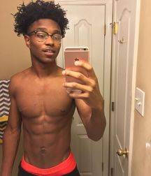 shirtless boys 5d94dd045f5a4.jpg