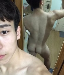 boys nude 5d95cf024cab8.jpg