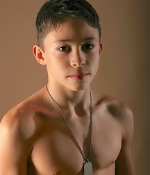 Boys 5da0dbb78cb18.jpeg