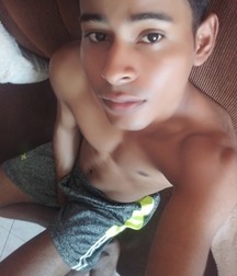 Boys 5dac8d1d2d0b6.jpg