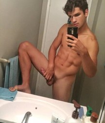 boys nude 5daf444912ed5.jpg