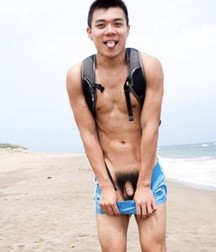 boys nude 5daf445f9ba40.jpg