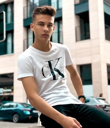 Boys 5db2a2500715c.jpg