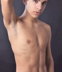 shirtless boys 5db2b3146aa4d.png