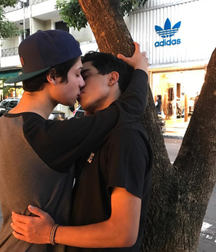 Boys 5db88a86933ae.png