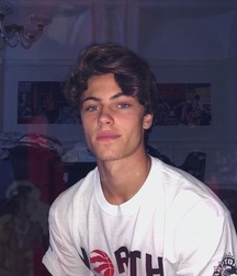 Boys 5db88ba655b1a.jpg