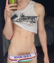 Boys 5db9b8394ea50.jpg