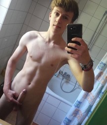 Boys with a boner 5dbb8103179dc.jpg