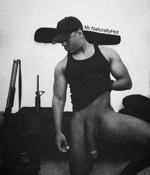 all blacks 5dbd3c4a23f58.jpg
