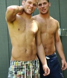shirtless boys 5dbd424cbeb6f.jpg