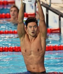 shirtless boys 5dbd42d636edf.jpg
