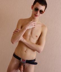 boys nude 5dbd8f68d5237.jpg