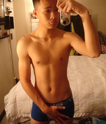 shirtless boys 5dbdb51e2bf10.jpg