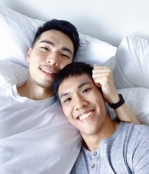 Boys 5dbe9a57248b1.jpg