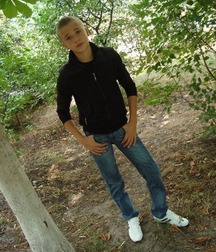 Boys 5dbe9cb78f528.jpg