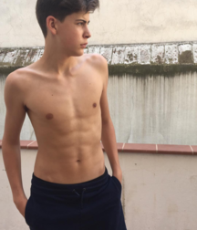 shirtless boys 5dbea3bb0192d.png