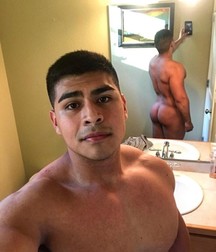 boys nude 5dc3e0e4aca76.jpg