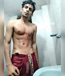 shirtless boys 5dd10d4bc48d9.jpg