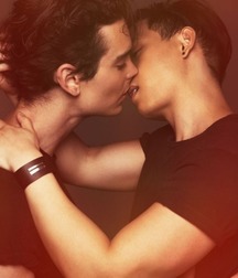 Boys 5dd43b06e4eb4.jpg